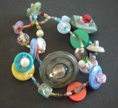 BRACELET