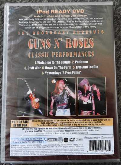GUNS