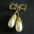 BROOCH