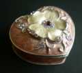 TRINKET BOX by M&S HEART & FLOWER PEARLESCENT